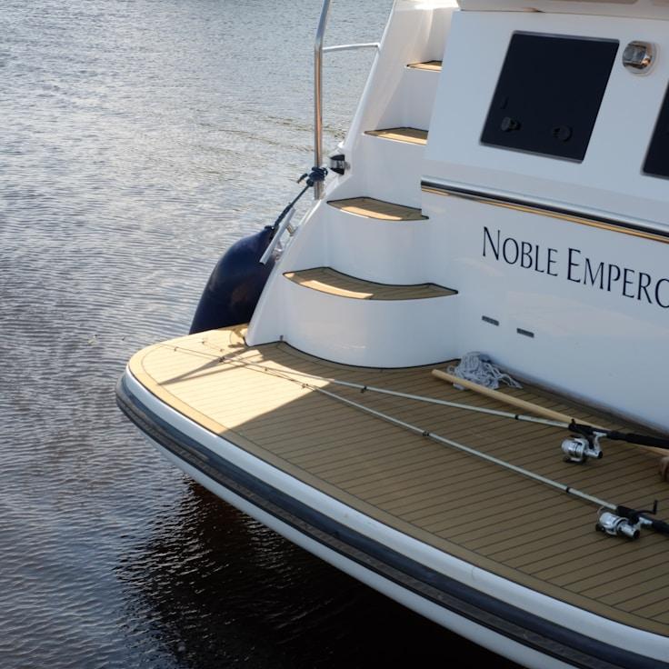 Sunset cruise experience